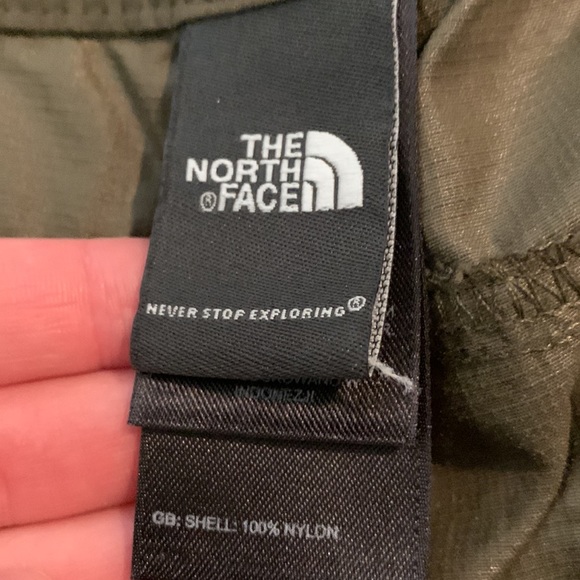 The North Face Hiking Pant - Picture 3 of 8